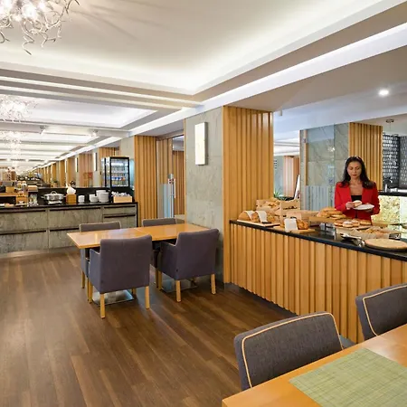 Bartos Hotel
