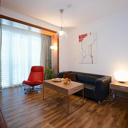 Bartoš 4*