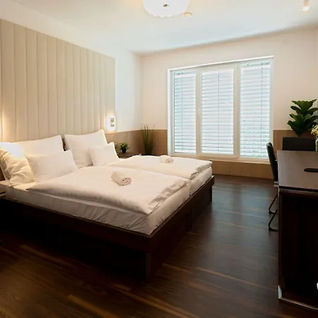 Bartos מלון Frenštát pod Radhoštěm