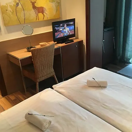Bartos 4*
