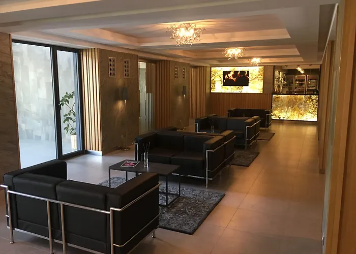 Bartos Hotel